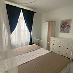 и студия в комплекс Flores Garden Tjernomorets