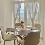 и студия в комплекс Flores Garden Tjernomorets