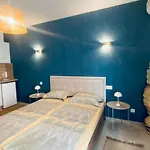 Lägenhet и студия в комплекс Flores Garden Tjernomorets