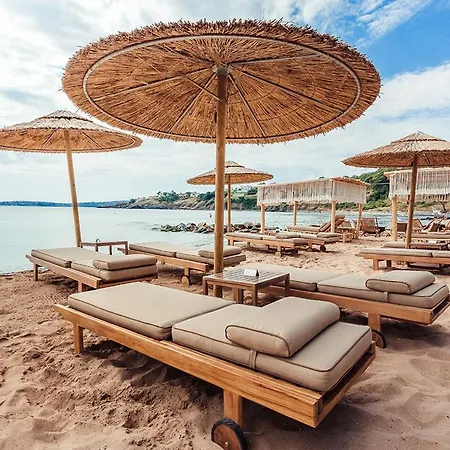 и студия в комплекс Flores Garden 公寓 切尔诺莫雷茨